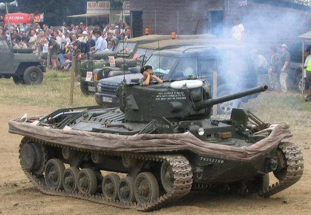 Valentine IX DD, War & Peace Show 2004